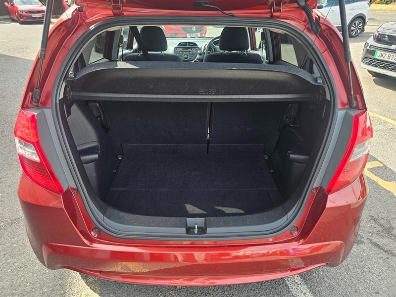 Honda Jazz 1.4 I-vtec Es Plus Hatchback Cvt Euro 5 ND64GYJ Red #5
