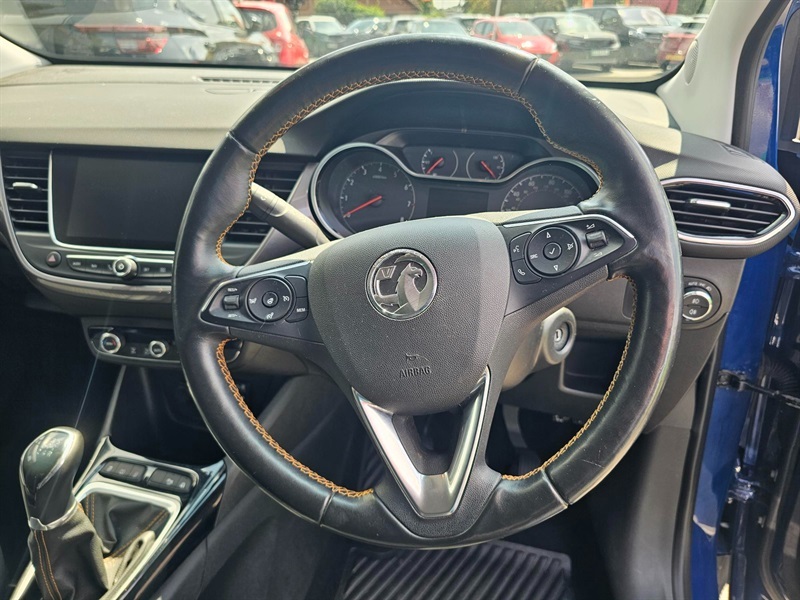 Vauxhall Crossland Elite Blue #8
