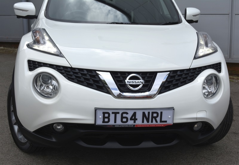 Nissan Juke Hatchback Black #29