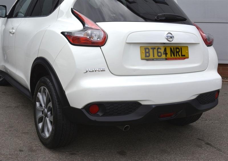 Nissan Juke Hatchback Black #23