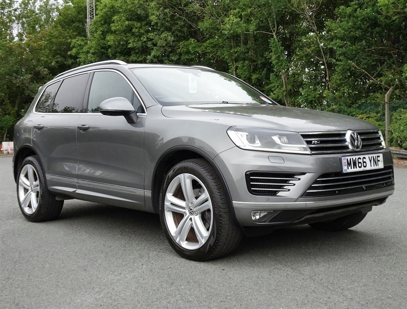 Volkswagen Touareg 3.0 Tdi V6 Bluemotion Tech R-line Plus Suv Die MW66YNF Grey #2
