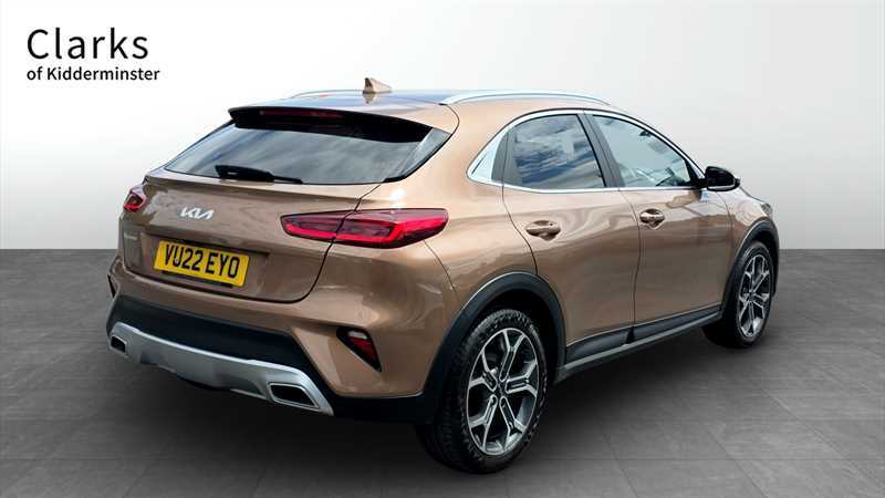 Kia Xceed 1.5 T-gdi 3 Suv Euro 6 Ss 15 VU22EYO Brown #3