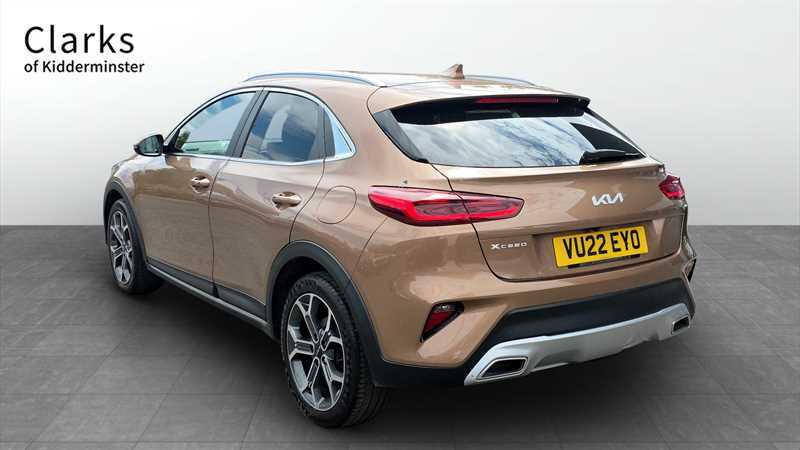 Kia Xceed 1.5 T-gdi 3 Suv Euro 6 Ss 15 VU22EYO Brown #4