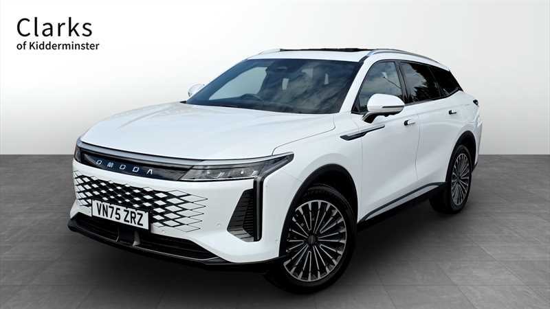 Omoda 9 1.5T Shs 34.46Kwh Noble Suv Plug-in Hyb White #2