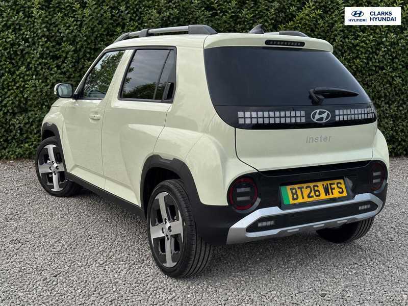 Hyundai Inster Long Range 49Kwh 02 Suv 115 Ps Yellow #6