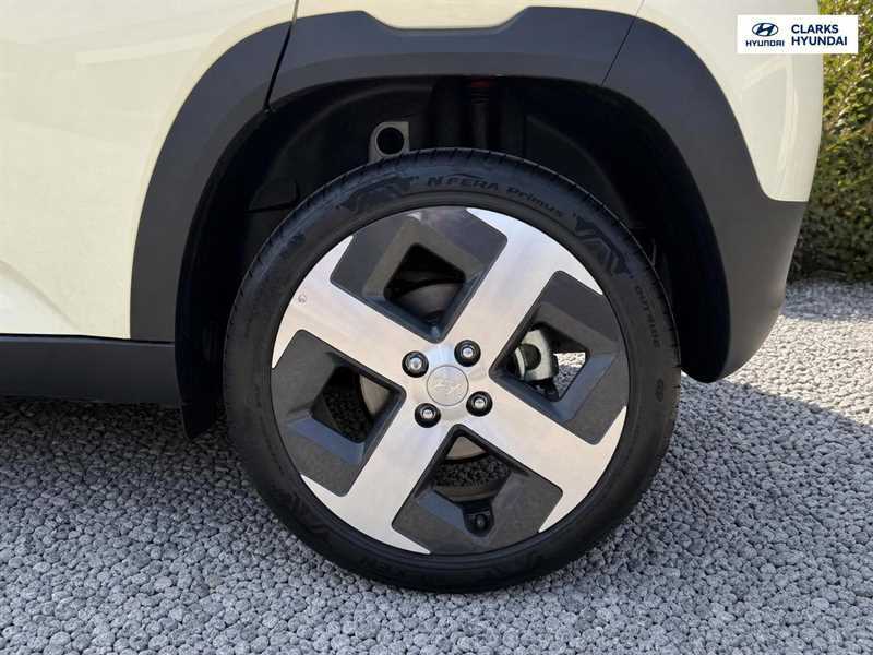 Hyundai Inster Long Range 49Kwh 02 Suv 115 Ps Yellow #5