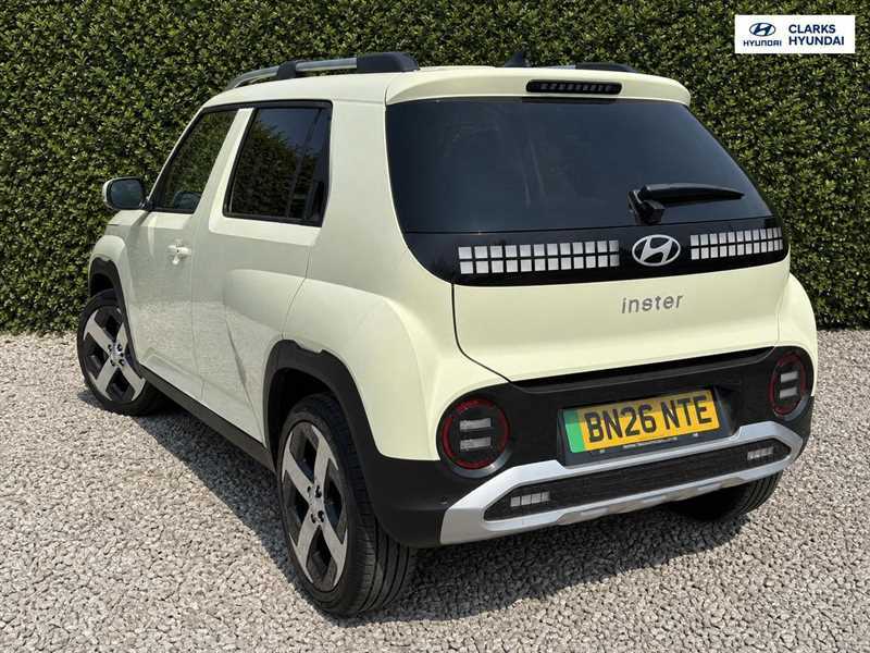 Hyundai Inster Long Range 49Kwh 02 Suv 115 Ps Yellow #6