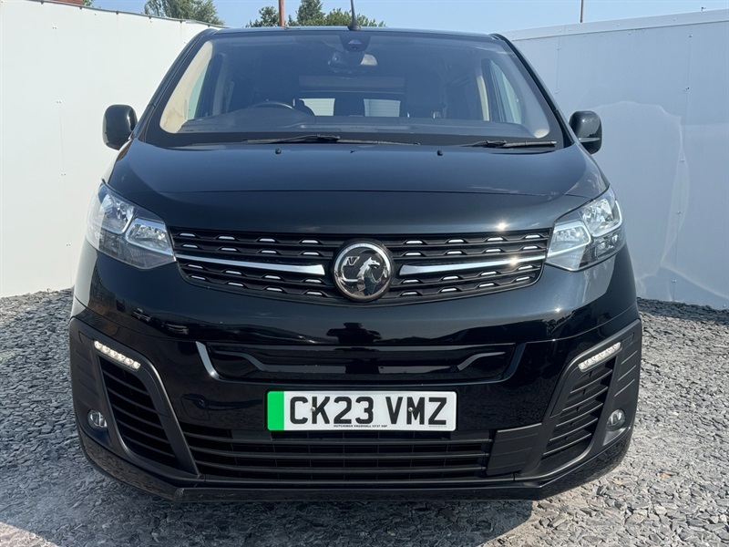 Vauxhall Vivaro 50Kwh Ultimate Mpv Lwb 8 Seat, Black