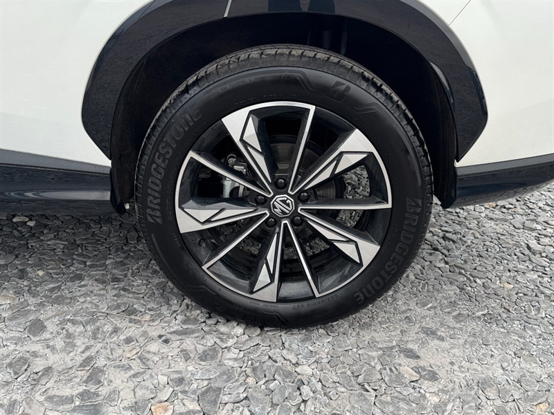 MG HS 1.5 T-gdi Trophy Suv Dct Euro 6 Ss VO75DDZ White #6