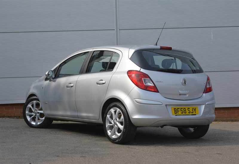 Vauxhall Corsa 1.4I 16V Design Hatchback Ac BF58SJY Silver #4