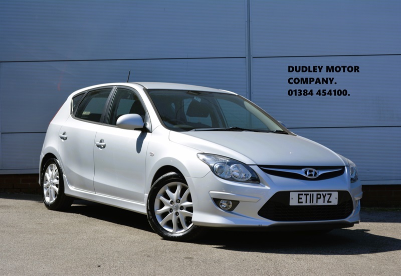Hyundai I30 1.6 Crdi Comfort Hatchback Euro Silver