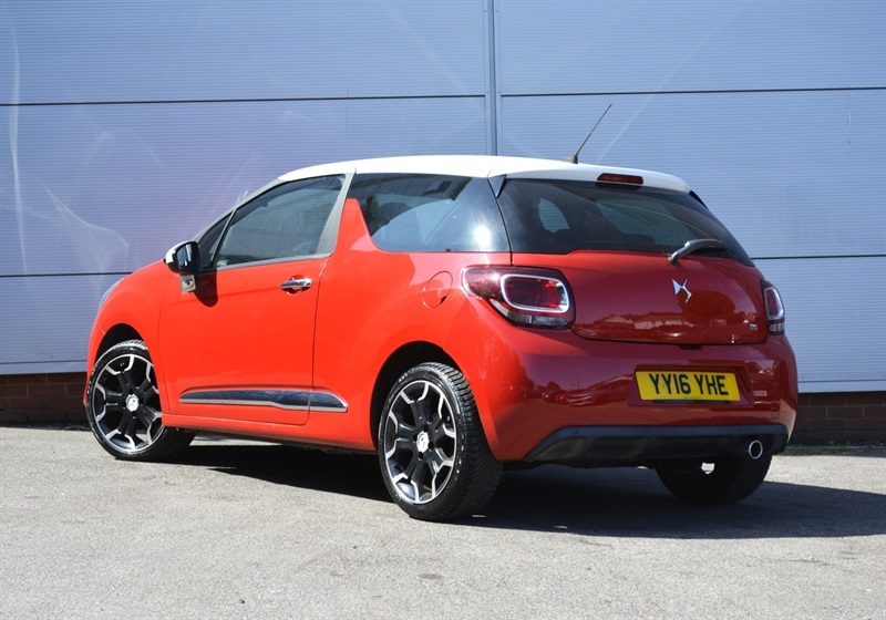 DS DS 3 1.6 Bluehdi Elegance Hatchback E Red #4