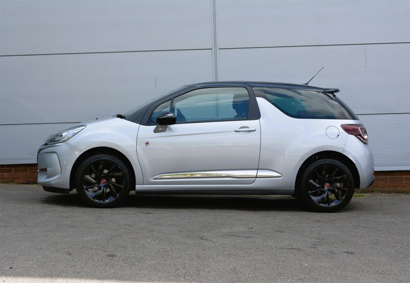 DS DS 3 1.2 Puretech Gpf Performance Line Hatchback Pe Silver #3