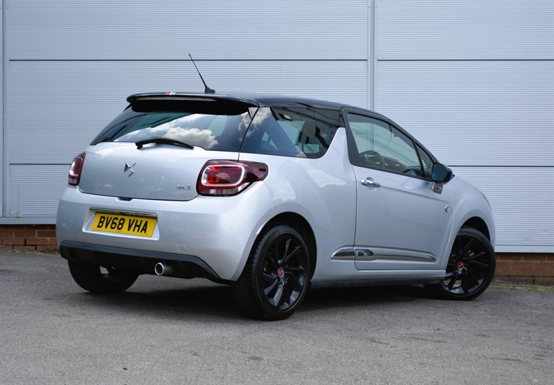 DS DS 3 1.2 Puretech Gpf Performance Line Hatchback Pe Silver #6