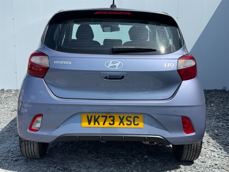 Hyundai I10 Premium Red #8
