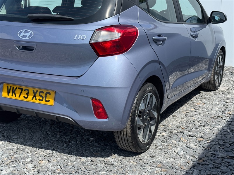 Hyundai I10 Premium Red #9