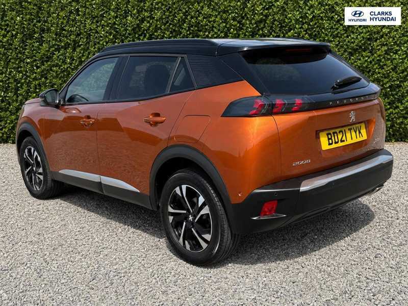 Peugeot 2008 1.2 Puretech Gt Suv Euro 6 Ss Orange #6