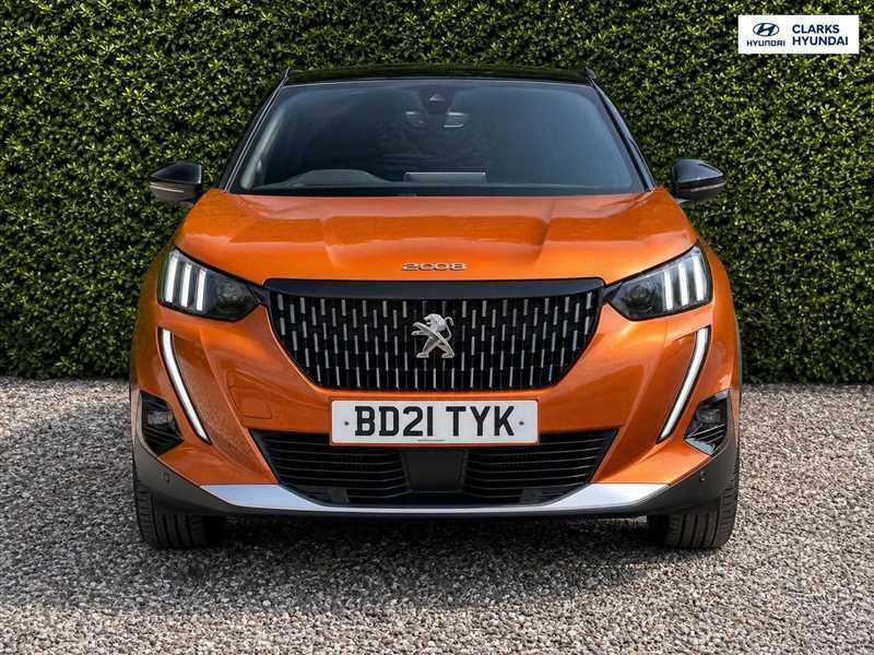 Peugeot 2008 1.2 Puretech Gt Suv Euro 6 Ss Orange #2