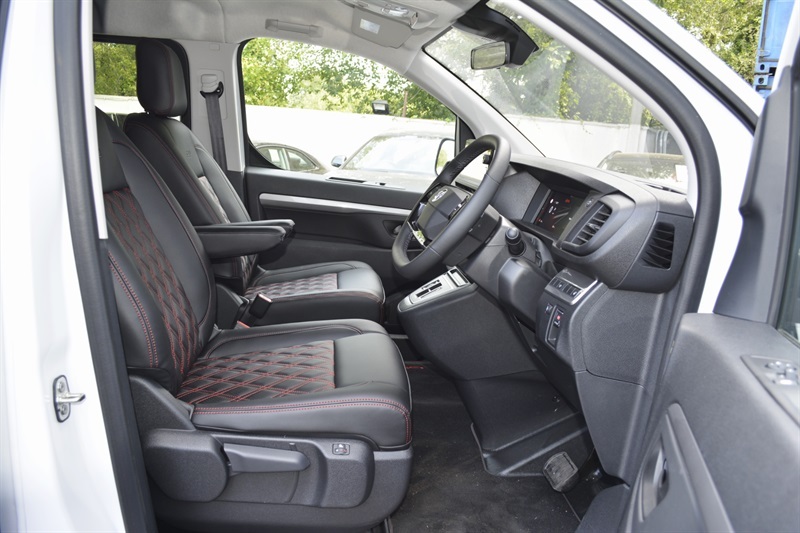 Vauxhall Vivaro 2.2 Gs M Crew Van Double Cab 6Dr Swb E White #6