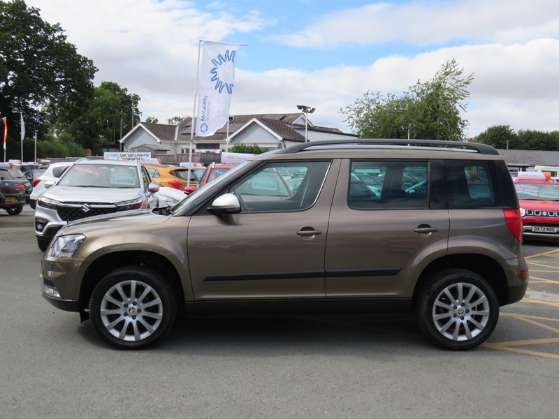 Skoda Yeti 1.2 Tsi Se Outdoor Dsg Euro 5 105 Ps Brown #4