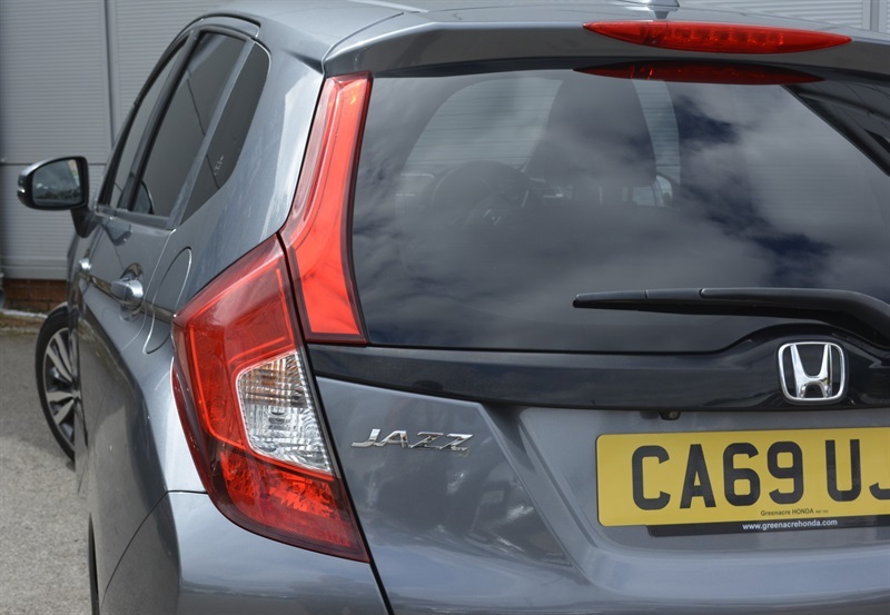 Honda Jazz 1.3 I-vtec S Red #27