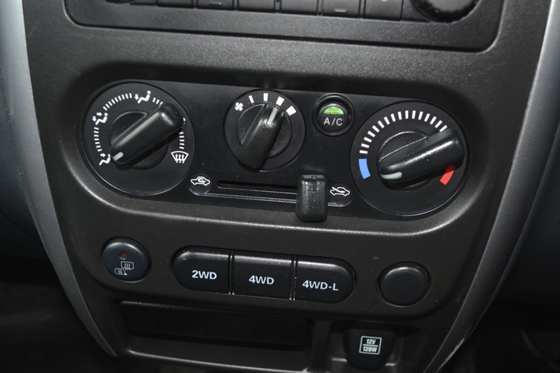 Suzuki Jimny 1.3 Sz3 White #16