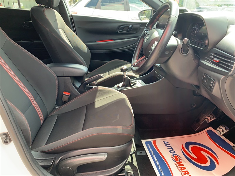 Hyundai I20 I20 Se Connect Mhev Tgdi Black #22