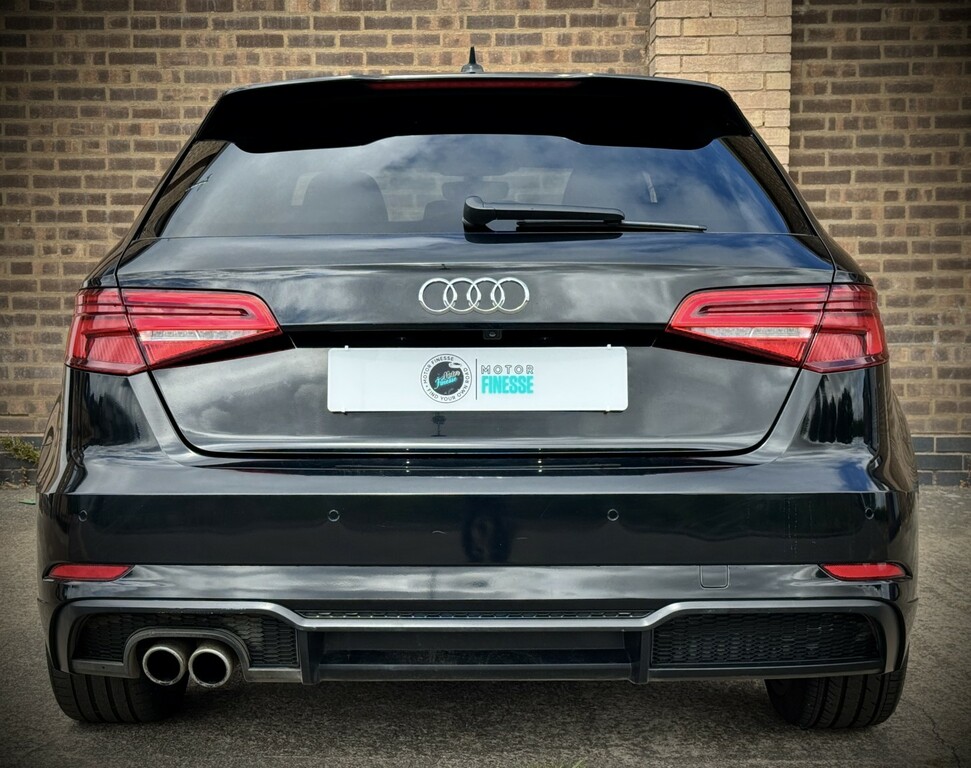 Audi A3 1.5 Tfsi Cod Black Edition Black #5