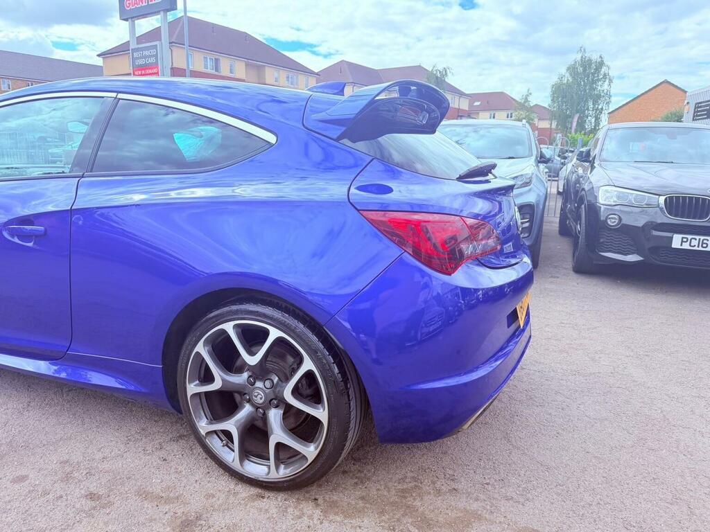 Vauxhall Astra GTC 1.6I Turbo Sri Euro 6 Ss White #13