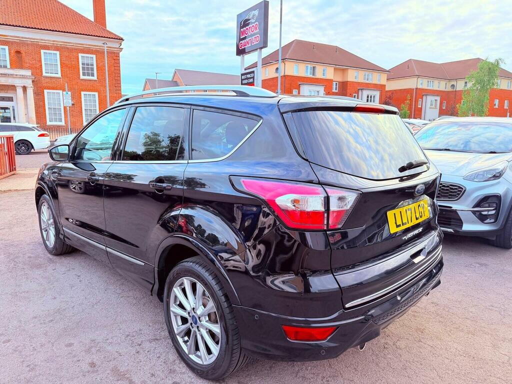 Ford Kuga 2.0 Tdci Vignale Powershift Awd Euro 6 Ss LL17LGY Black #4