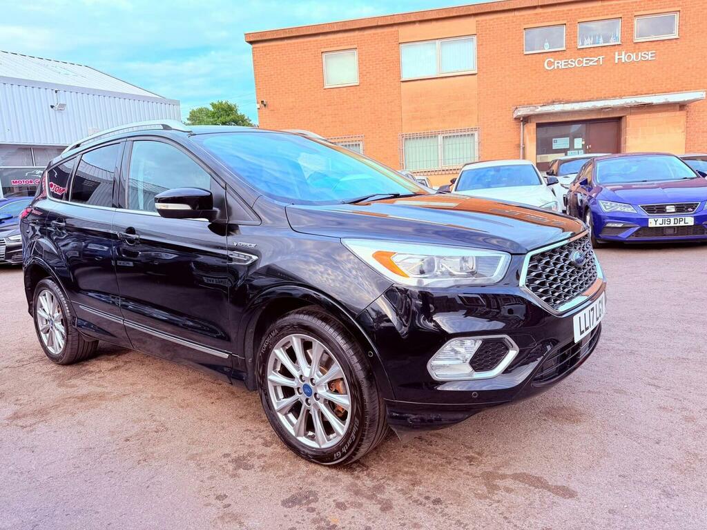 Ford Kuga 2.0 Tdci Vignale Powershift Awd Euro 6 Ss LL17LGY Black #2