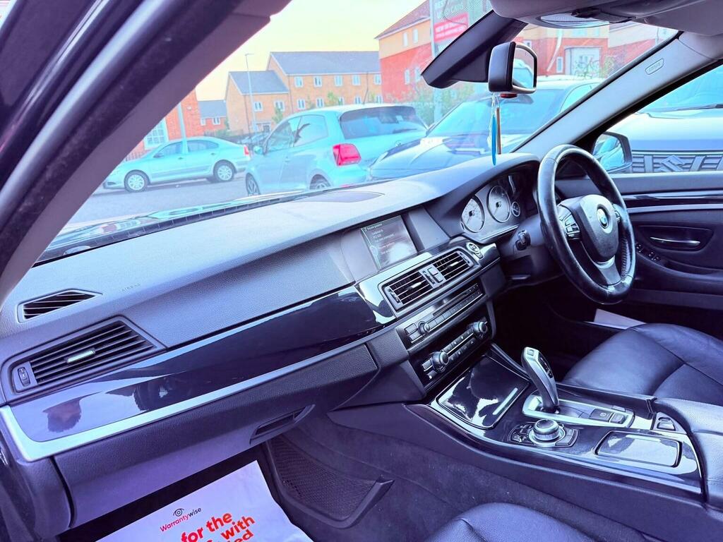 BMW 5 Series Se White #23