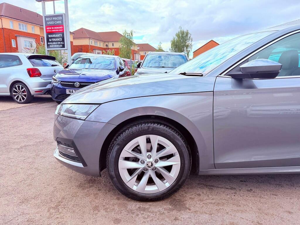 Skoda Octavia 1.0 Tsi E-tec Se Dsg Black #7