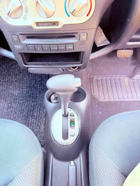 Toyota Yaris Hatchback Blue #24