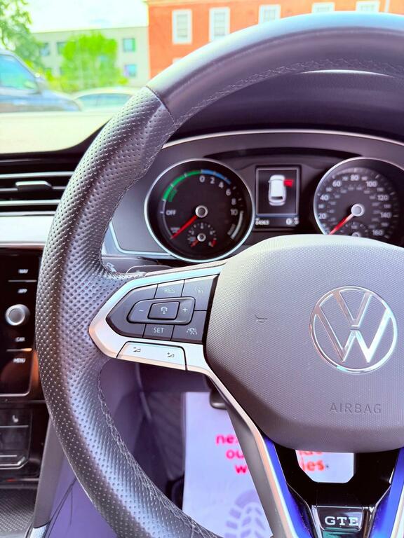 Volkswagen Passat R-line Grey #32