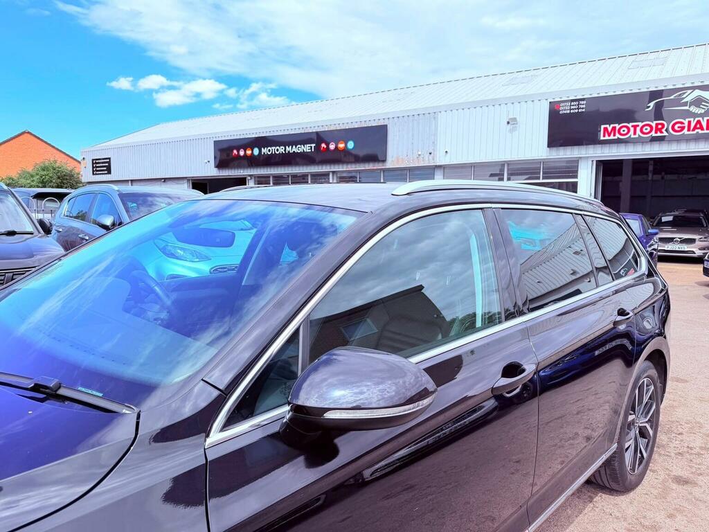 Volkswagen Passat R-line Grey #19