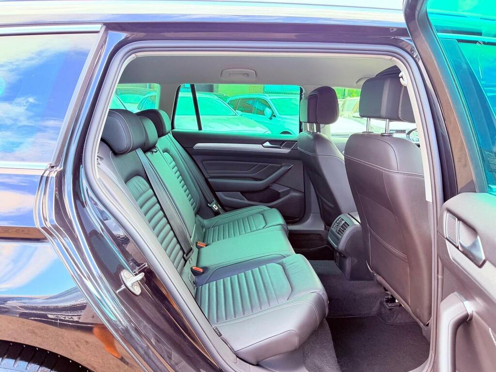 Volkswagen Passat R-line Grey #54