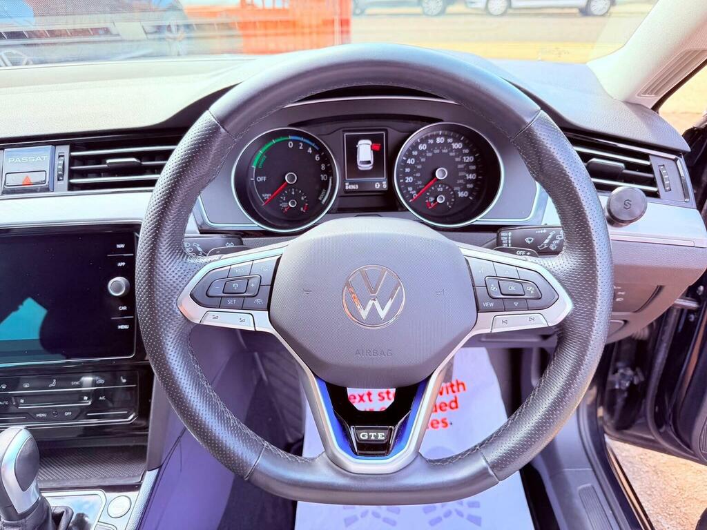 Volkswagen Passat R-line Grey #30