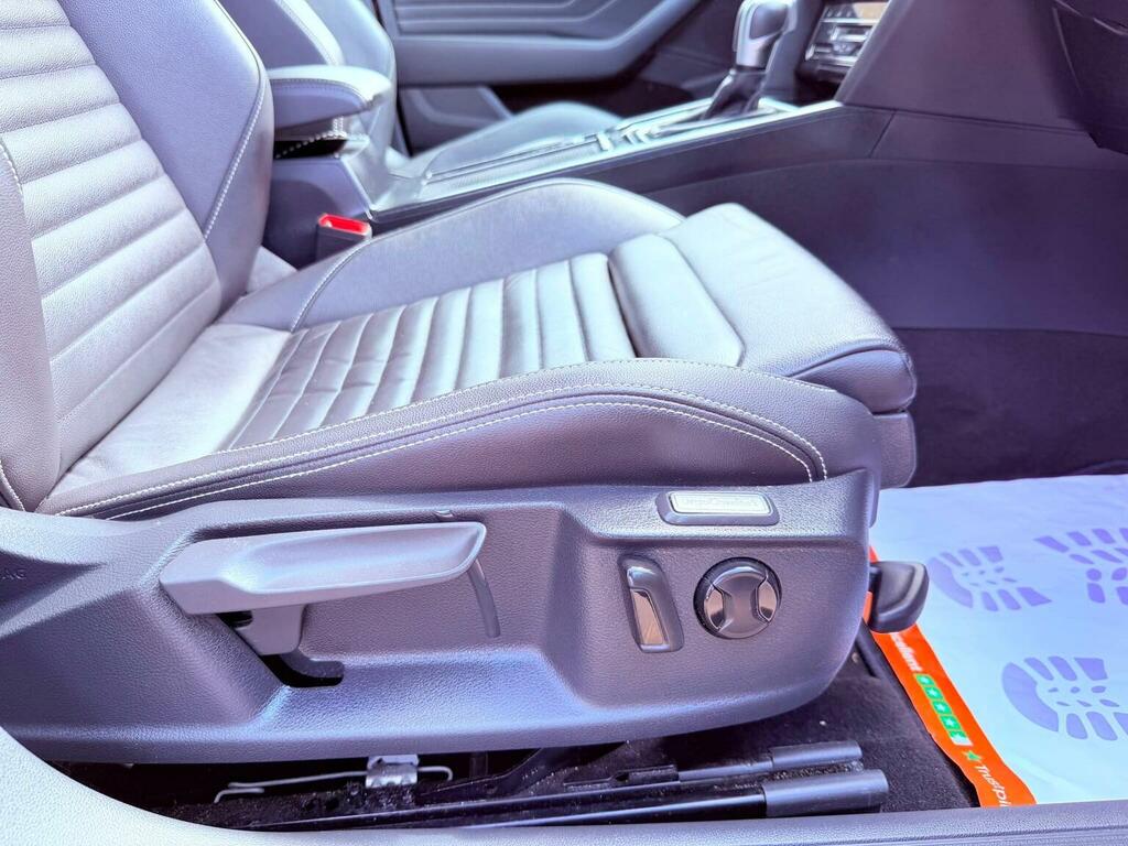 Volkswagen Passat R-line Grey #27