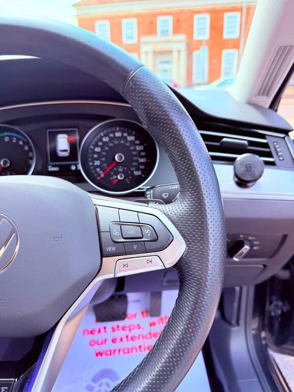 Volkswagen Passat R-line Grey #33