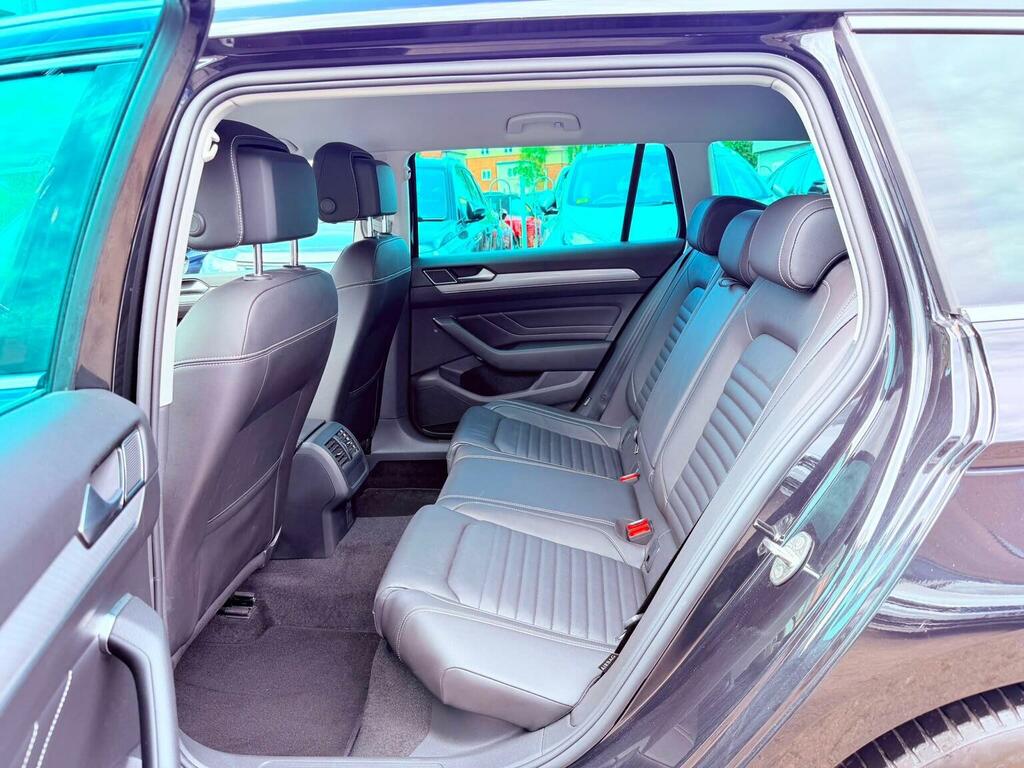 Volkswagen Passat R-line Grey #53