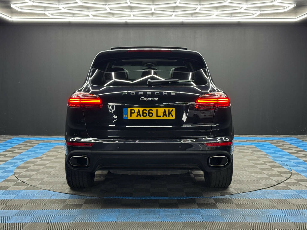 Porsche Cayenne 3.0 Td V6 Tiptronics 4Wd Euro 6 Ss PA66LAK Black #6