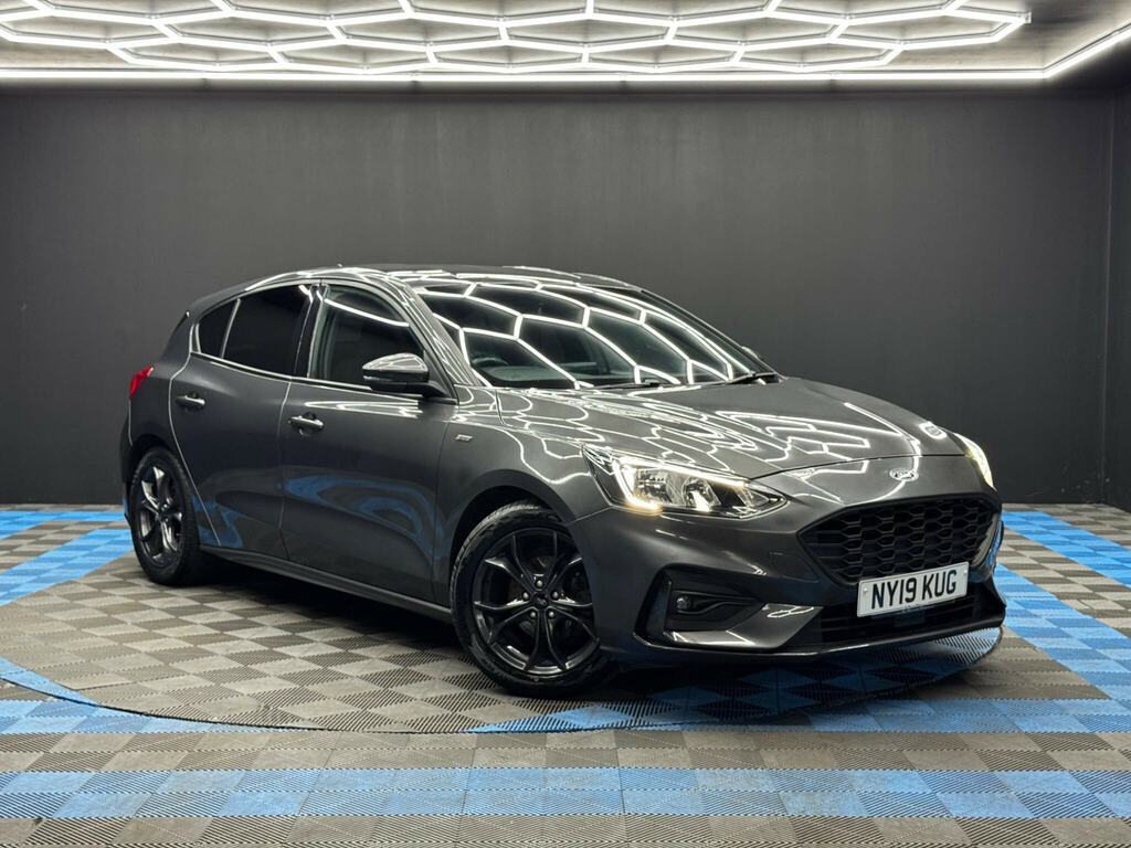 Ford Focus 1.0T Ecoboost St-line Euro 6 Ss Grey