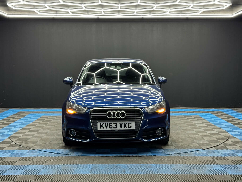 Audi A1 1.6 Tdi Sport Euro 5 Ss Blue #2