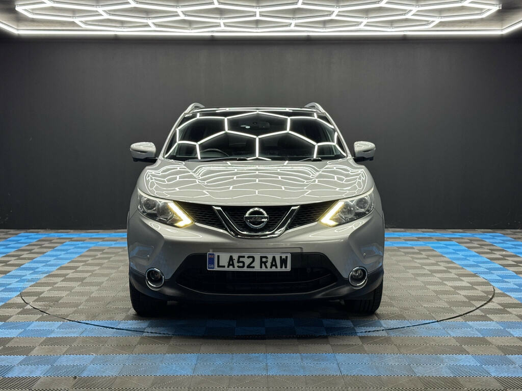 Nissan Qashqai 1.5 Dci N-vision 2Wd Euro 6 Ss Silver #2