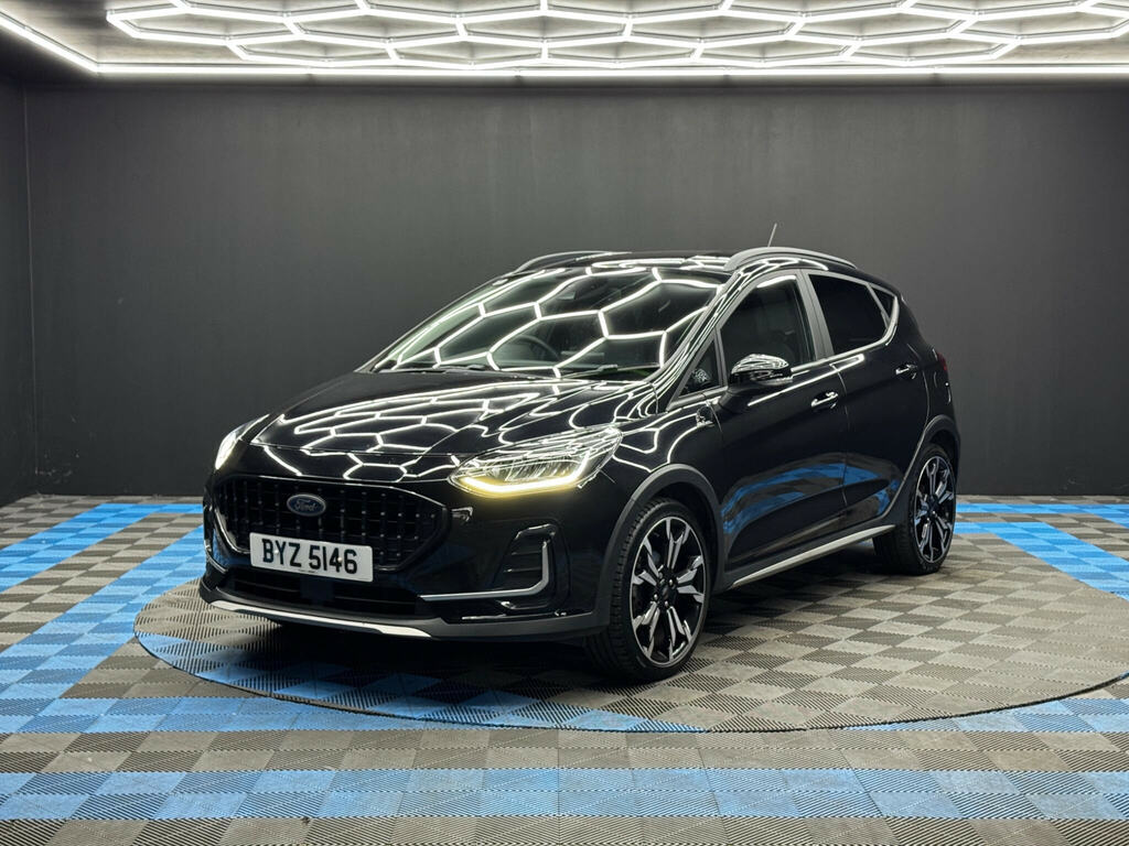 Ford Fiesta 1.0T Ecoboost Active Vignale Euro 6 Ss BYZ5146 Black #3