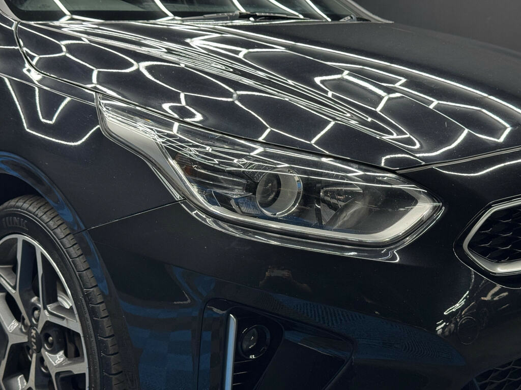 Kia Proceed White #43