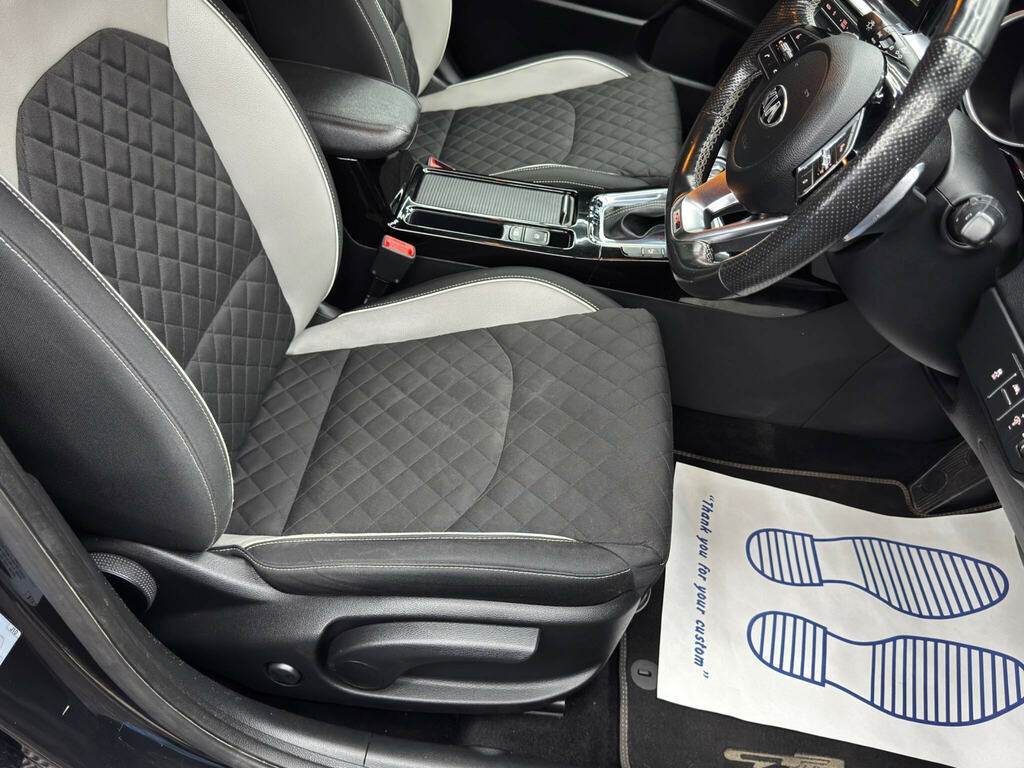 Kia Proceed White #13