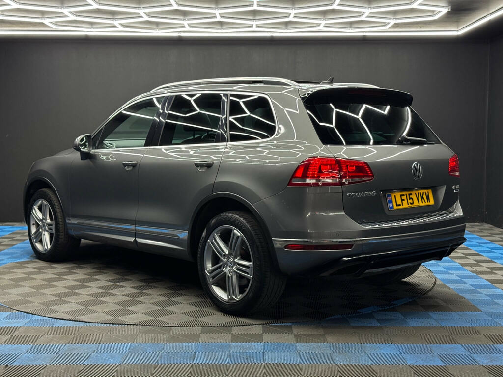 Volkswagen Touareg 3.0 Tdi V6 Bluemotion Tech R-line Suv T White #7