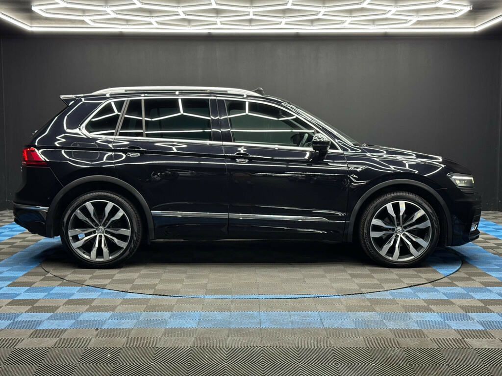 Volkswagen Tiguan 2.0 Tdi Bluemotion Tech R-line Dsg 4Motion Euro 6 Black #4